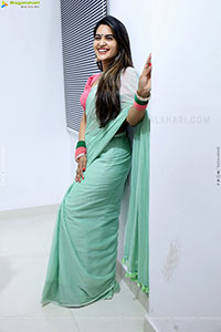 Sravanthi Chokarapu at Hi Life Exhibition Curtain Raiser