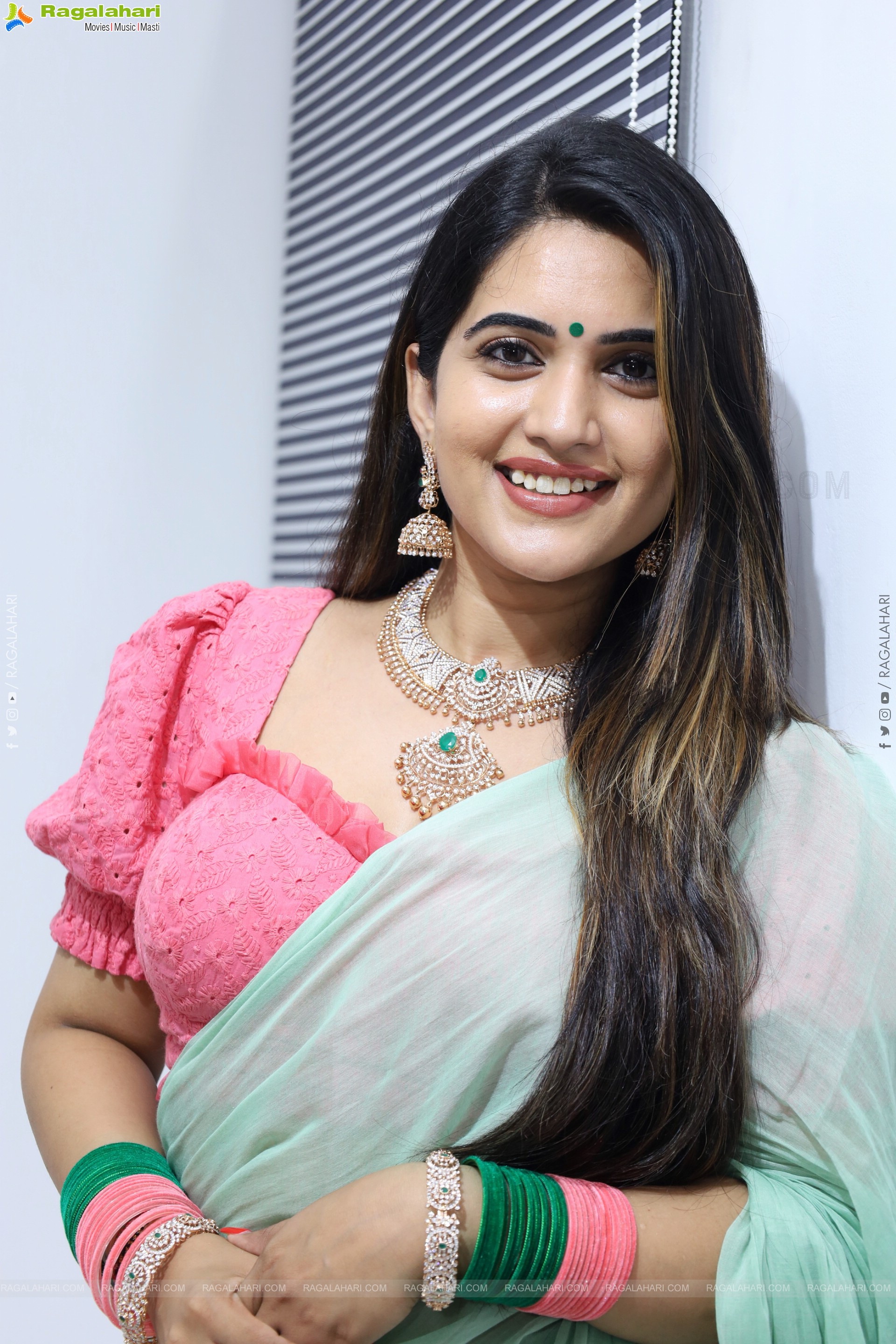 Sravanthi Chokarapu at Hi Life Exhibition Curtain Raiser Event, HD Gallery