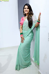 Sravanthi Chokarapu at Hi Life Exhibition Curtain Raiser