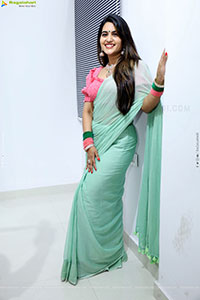 Sravanthi Chokarapu at Hi Life Exhibition Curtain Raiser