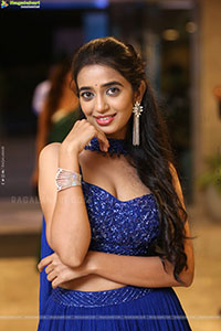 Trupti Ravindra at Bhadrakaali Pre Release Event, HD Gallery
