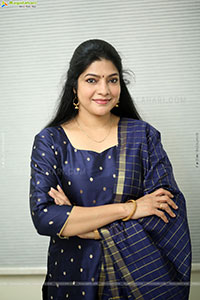 Vasuki at Beauty Movie Interview, HD Gallery
