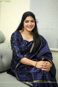 Vasuki at Beauty Movie Interview, HD Gallery