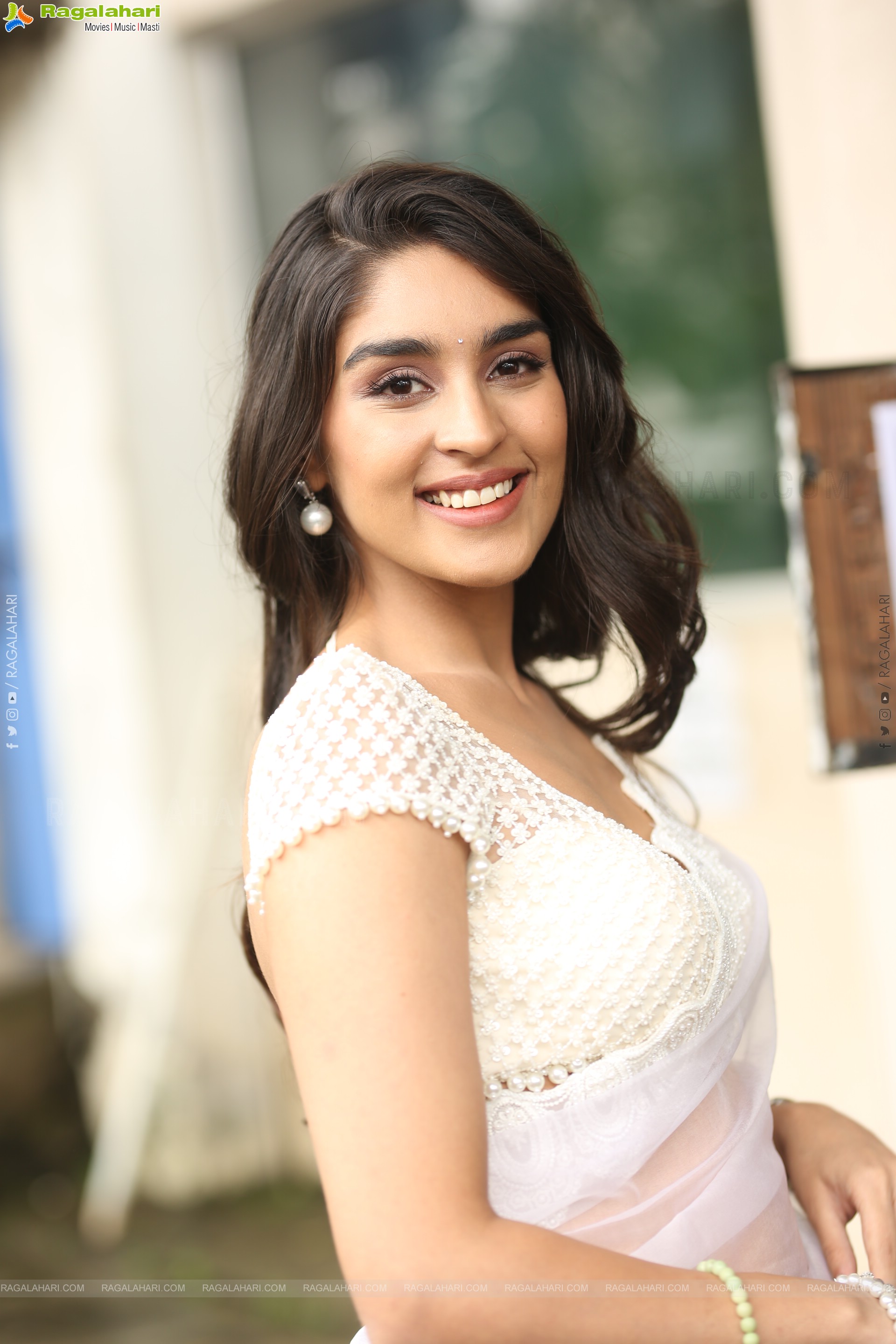 Yukti Thareja at K-Ramp Movie Press Meet, HD Gallery