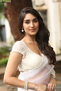 Yukti Thareja at K-Ramp Movie Press Meet, HD Gallery