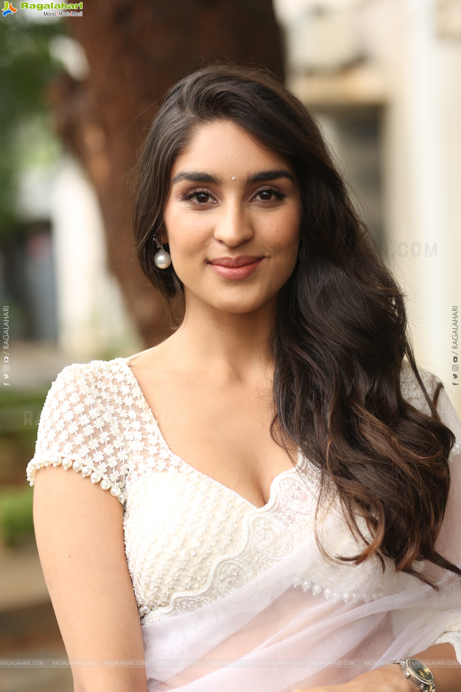 Yukti Thareja at K-Ramp Movie Press Meet, HD Gallery