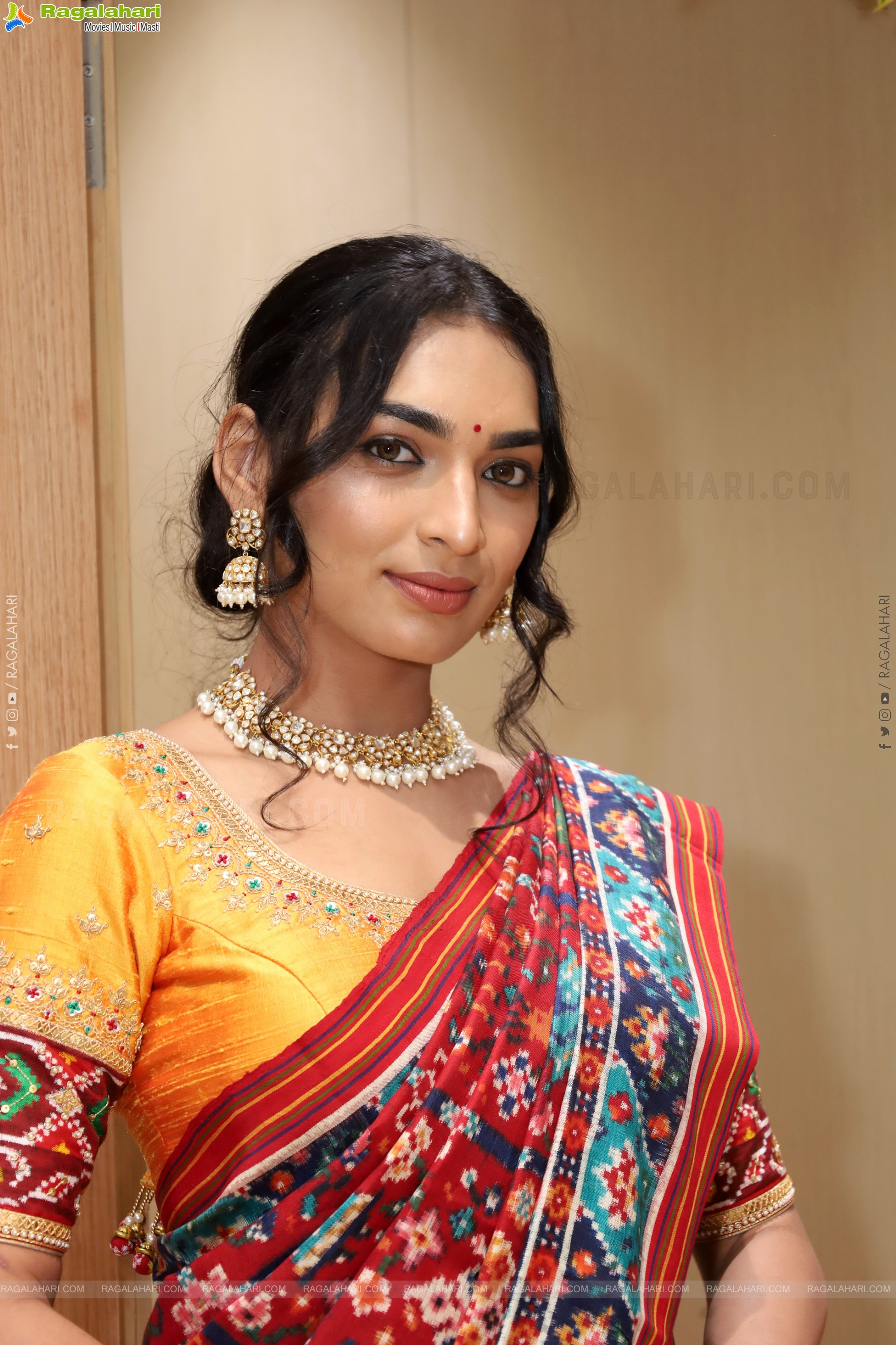 Zayleen Ganapathy Latest Stills, HD Gallery