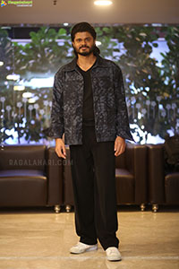 Anand Deverakonda at Epic Pre Release Event, HD Gallery 