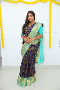 Deepthi Nageswar Glam stills in Saree, HD Gallery 
