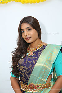 Deepthi Nageswar Glam stills in Saree, HD Gallery 