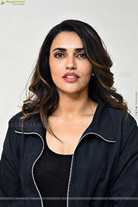 Akshara Gowda at Magallu Zindhabadh Title Launch Event