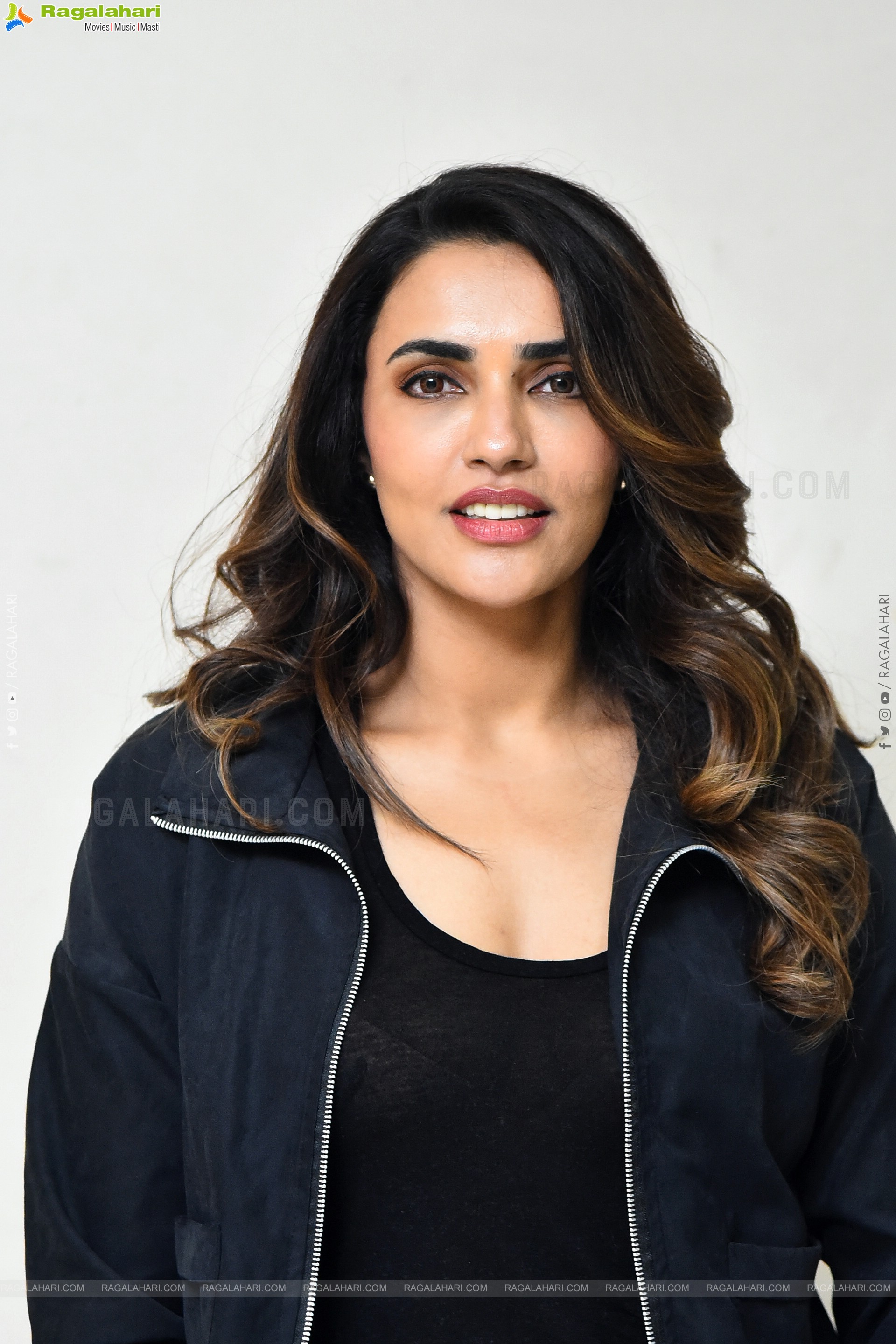 Akshara Gowda at Magallu Zindhabadh Title Launch Event, HD Gallery