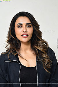 Akshara Gowda at Magallu Zindhabadh Title Launch Event