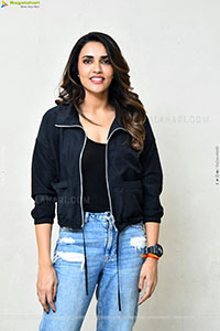 Akshara Gowda at Magallu Zindhabadh Title Launch Event