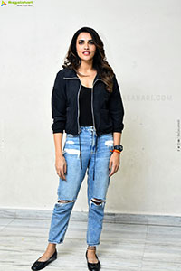 Akshara Gowda at Magallu Zindhabadh Title Launch Event
