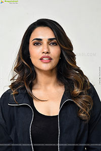 Akshara Gowda at Magallu Zindhabadh Title Launch Event
