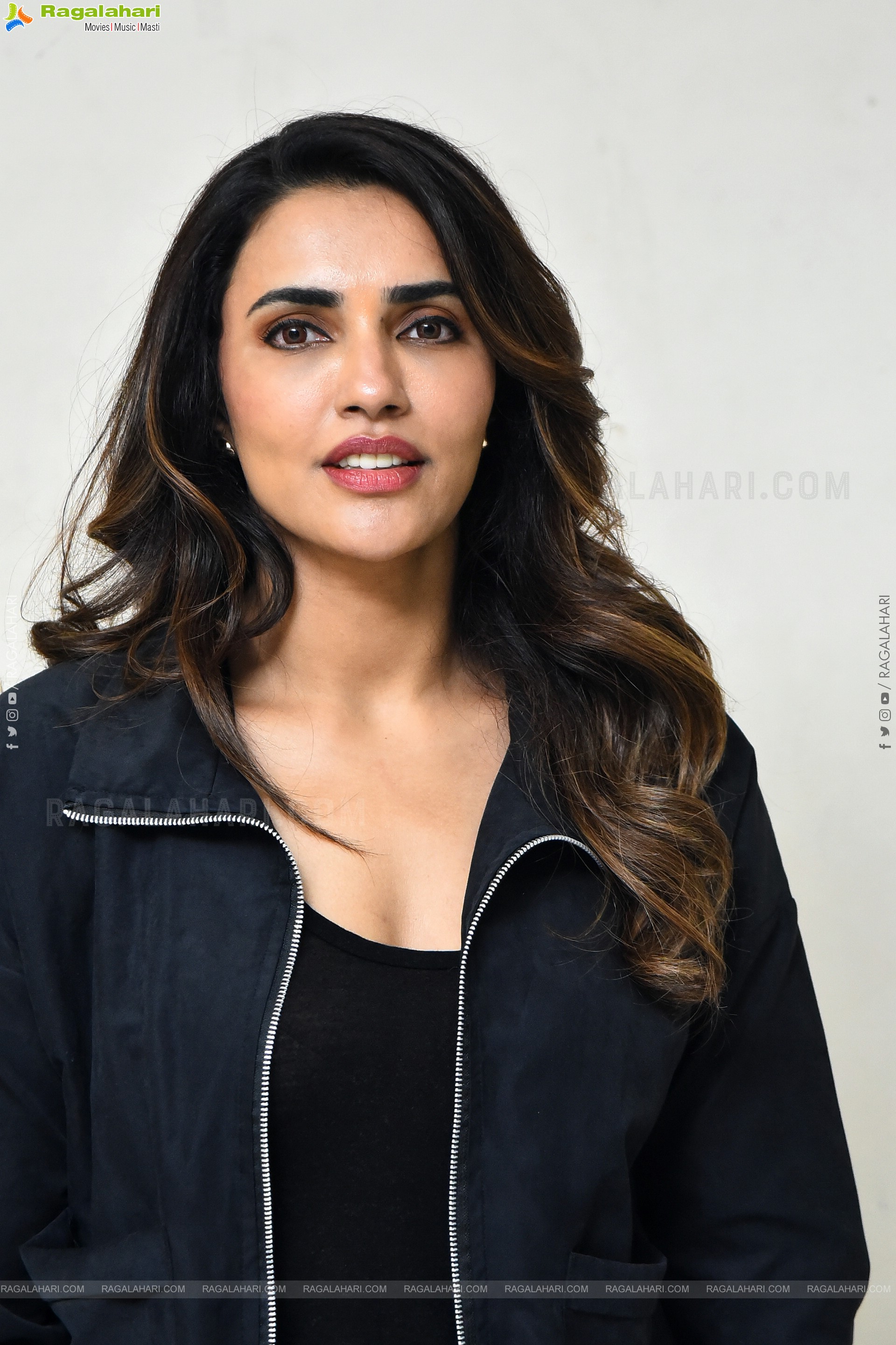 Akshara Gowda at Magallu Zindhabadh Title Launch Event, HD Gallery