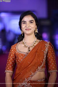 Meenakshi Goswami at Mahendragiri Varahi Prerelease Event