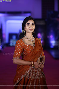 Meenakshi Goswami at Mahendragiri Varahi Prerelease Event