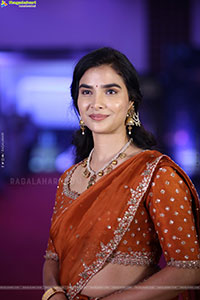 Meenakshi Goswami at Mahendragiri Varahi Prerelease Event