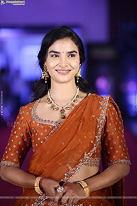 Meenakshi Goswami at Mahendragiri Varahi Prerelease Event