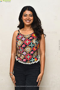 Merin Philip Glam Photoshoot Stills, HD Gallery 