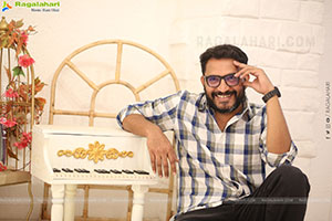 Suresh Bobbili at Idupu Kayitham Interview, HD Gallery 
