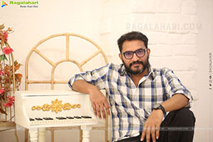 Suresh Bobbili at Idupu Kayitham Interview, HD Gallery 