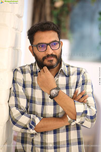 Suresh Bobbili at Idupu Kayitham Interview, HD Gallery 