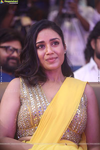 Nivetha Pethuraj at Aadarsha Kutumbam Movie Song Launch 