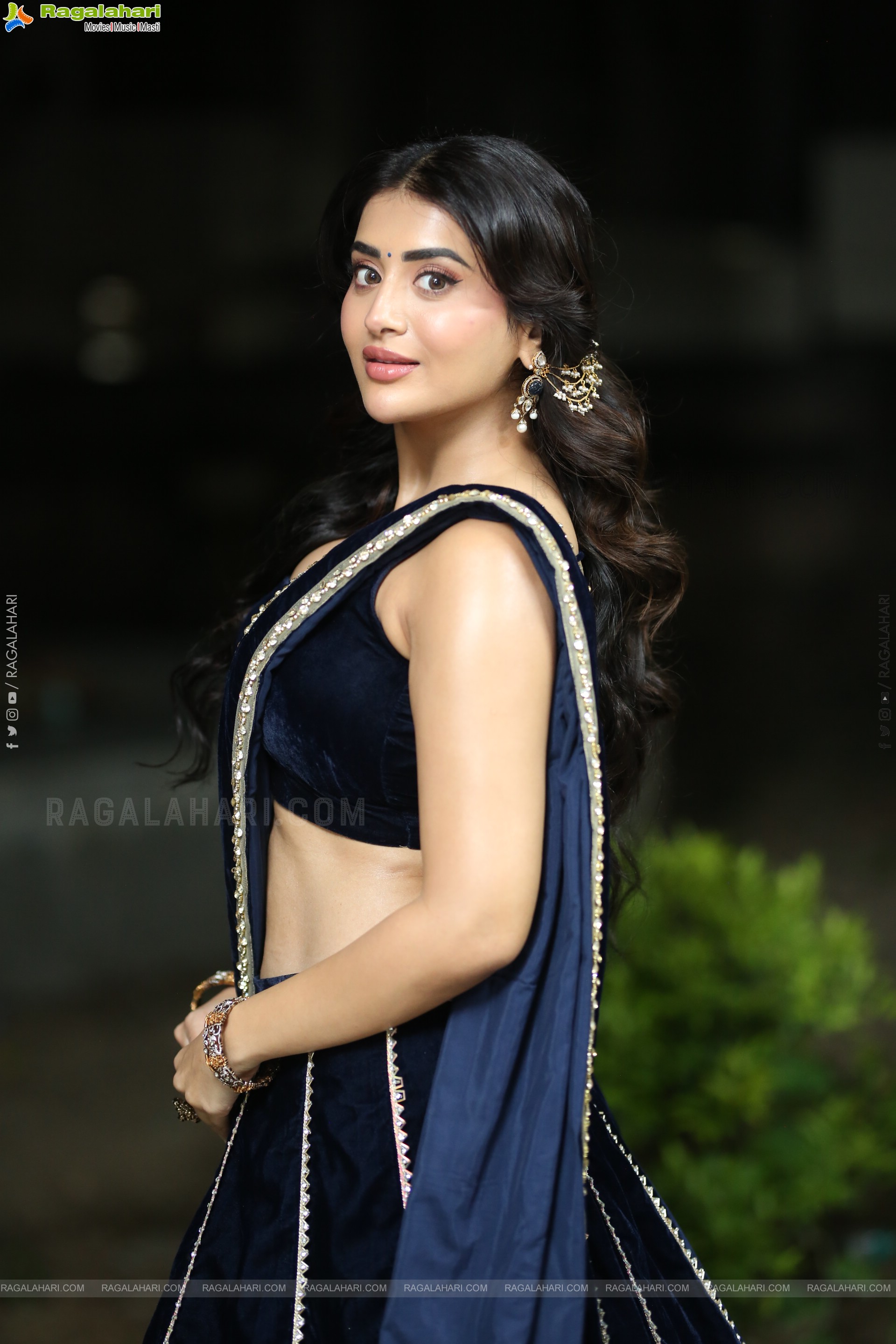 Rashi Singh at Ramba Oorvasi Menaka Prerelease Event, HD Gallery