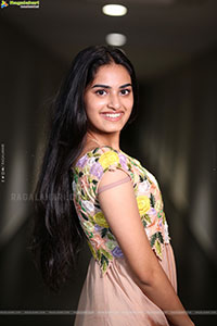Rayancha Kokkura at Aasmaan Movie Teaser Launch Event