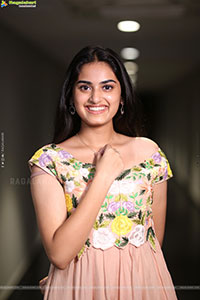Rayancha Kokkura at Aasmaan Movie Teaser Launch Event