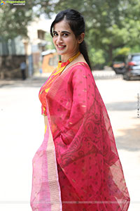 Thapaswini Poonacha at Premane Oorilo Song Launch Event
