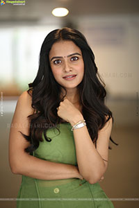 Vaishnavi Chaitanya at EPIC Movie Interview, HD Gallery