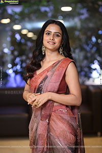 Vaishnavi Chaitanya Glam Photoshoot Stills, HD Gallery 