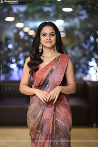 Vaishnavi Chaitanya Glam Photoshoot Stills, HD Gallery 