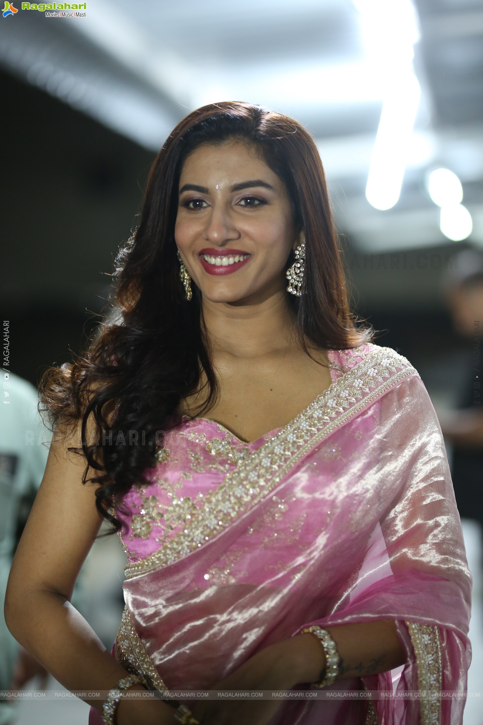 Vishnu Priya at Ramba Oorvashi Menaka Pre Release Event, HD Gallery