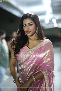 Vishnu Priya at Ramba Oorvashi Menaka Pre Release Event