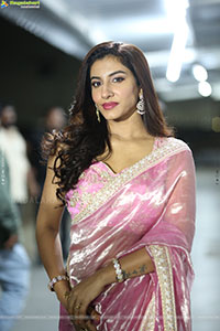 Vishnu Priya at Ramba Oorvashi Menaka Pre Release Event