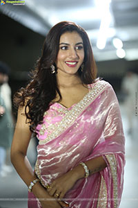Vishnu Priya at Ramba Oorvashi Menaka Pre Release Event