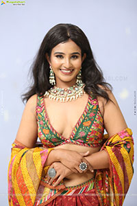 Yashna Muthuluri at Impure Movie Pre Release Event