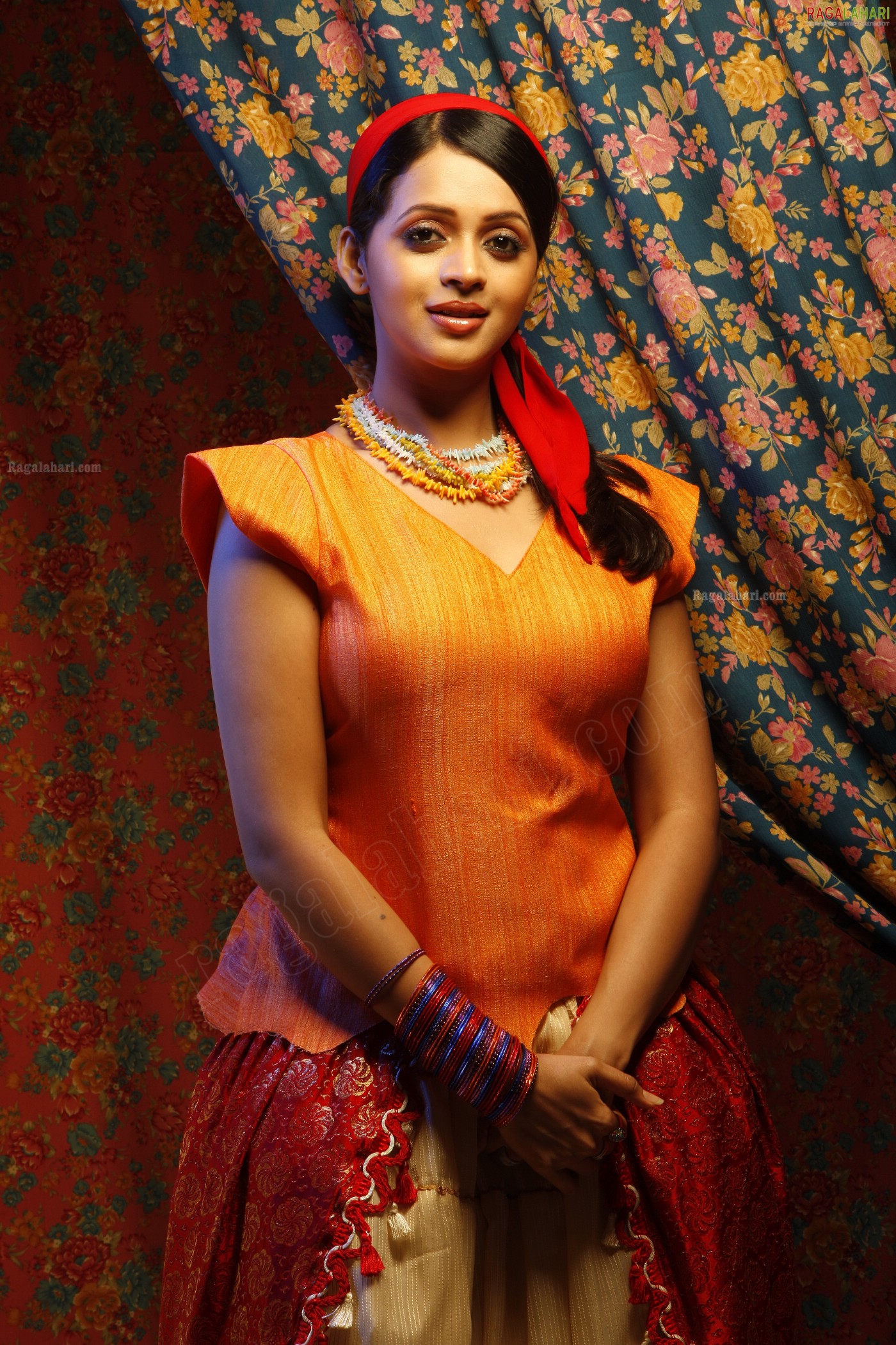 Bhavana Latest Photoshoot Images, Photo Gallery