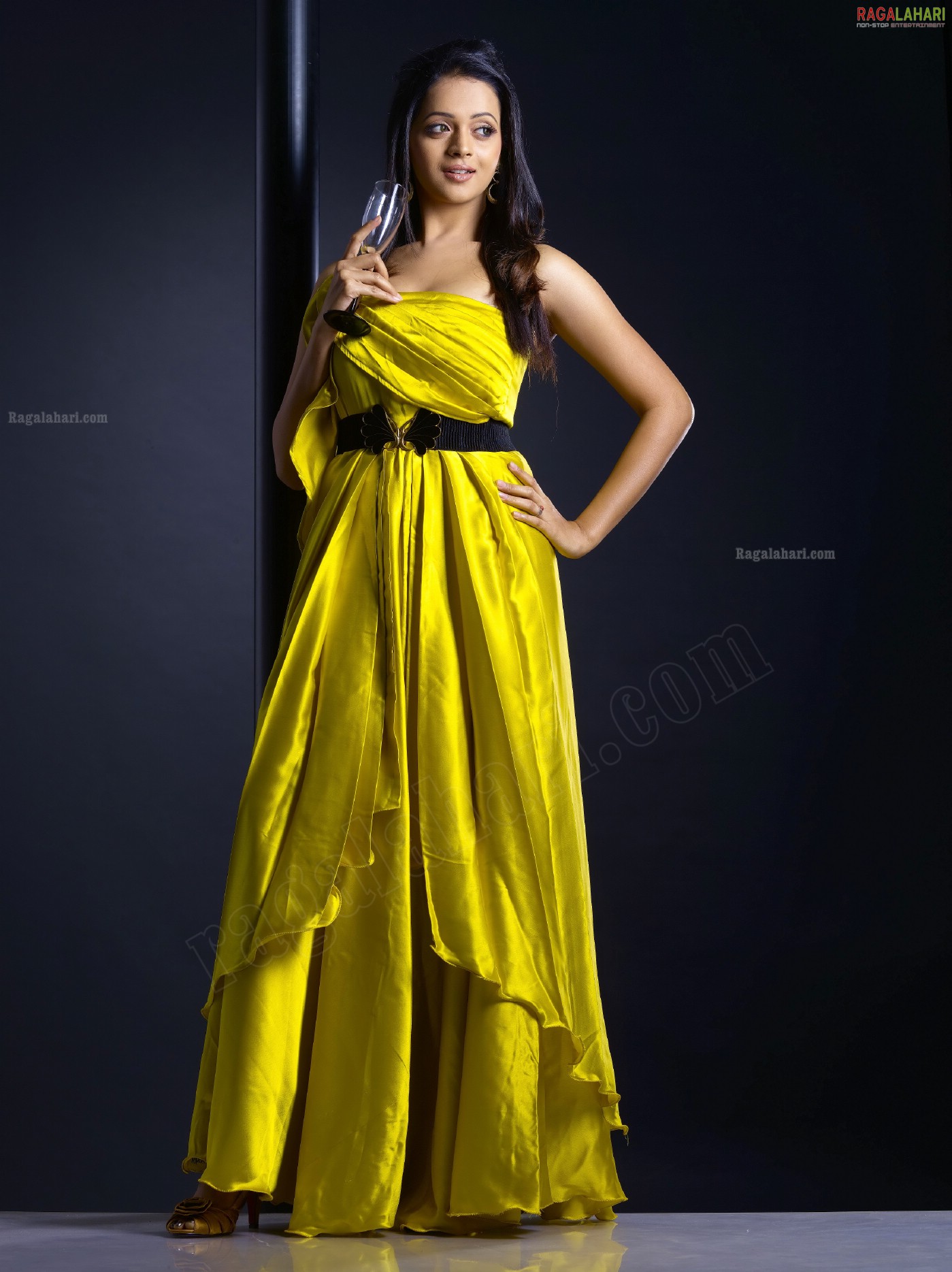 Bhavana Latest Photoshoot Images, Photo Gallery