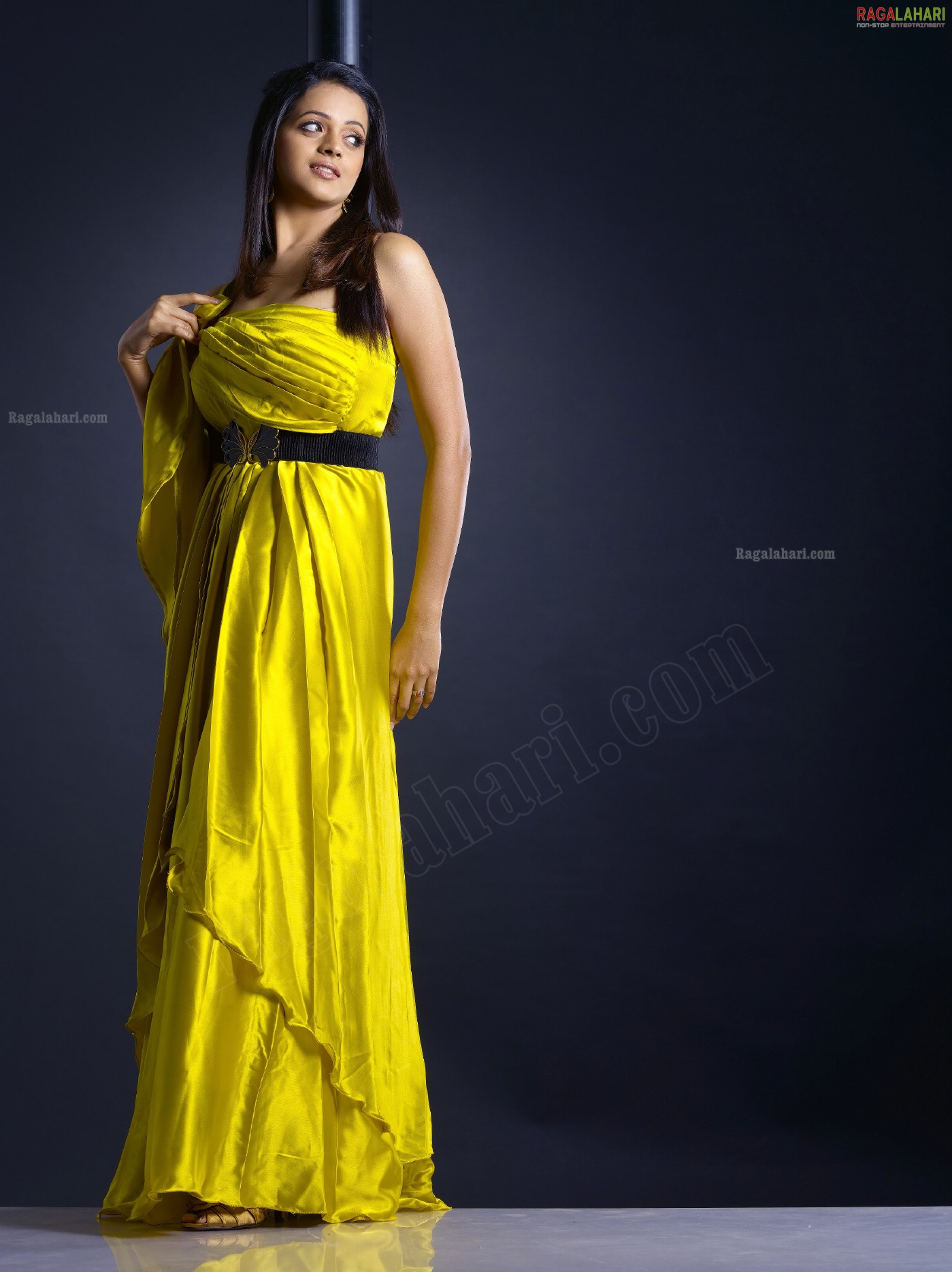 Bhavana Latest Photoshoot Images, Photo Gallery