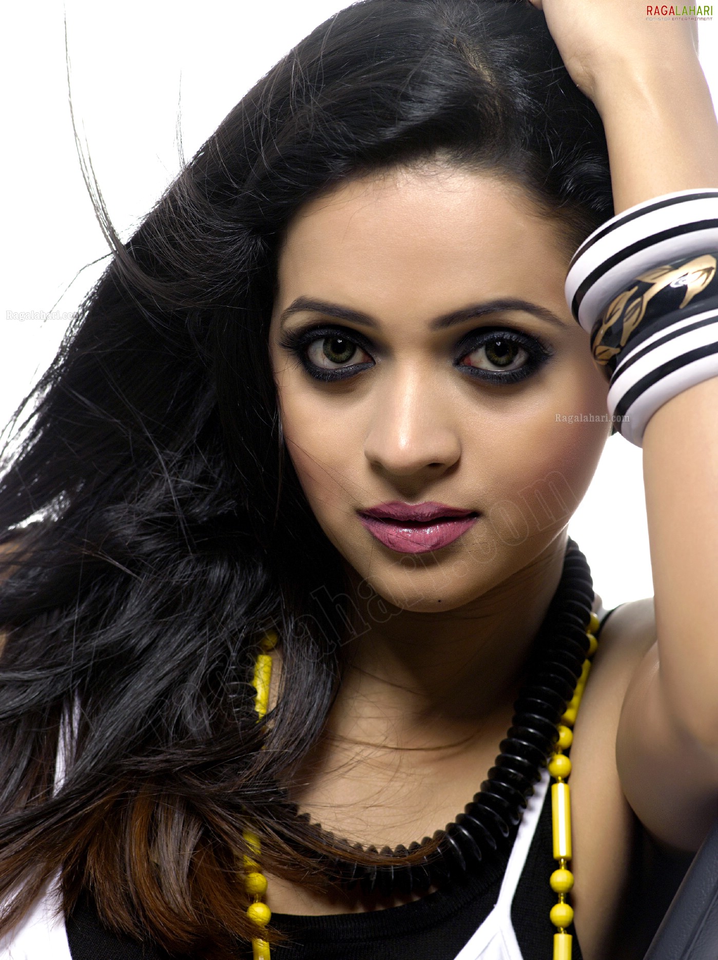 Bhavana Latest Photoshoot Images, Photo Gallery