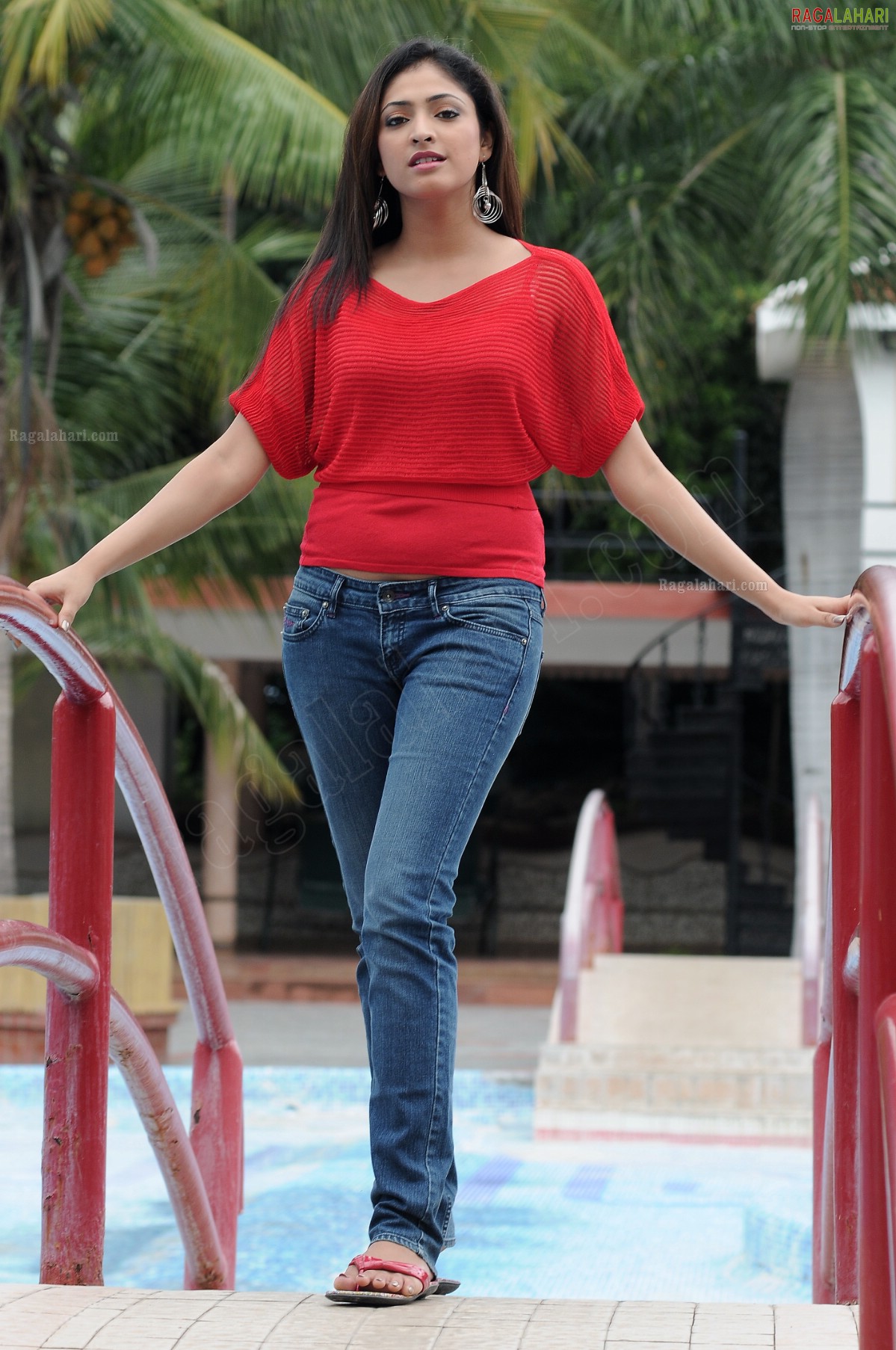 Haripriya (Hi-Res)