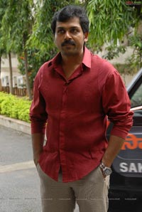 Karthi at Shakuni Logo Launch