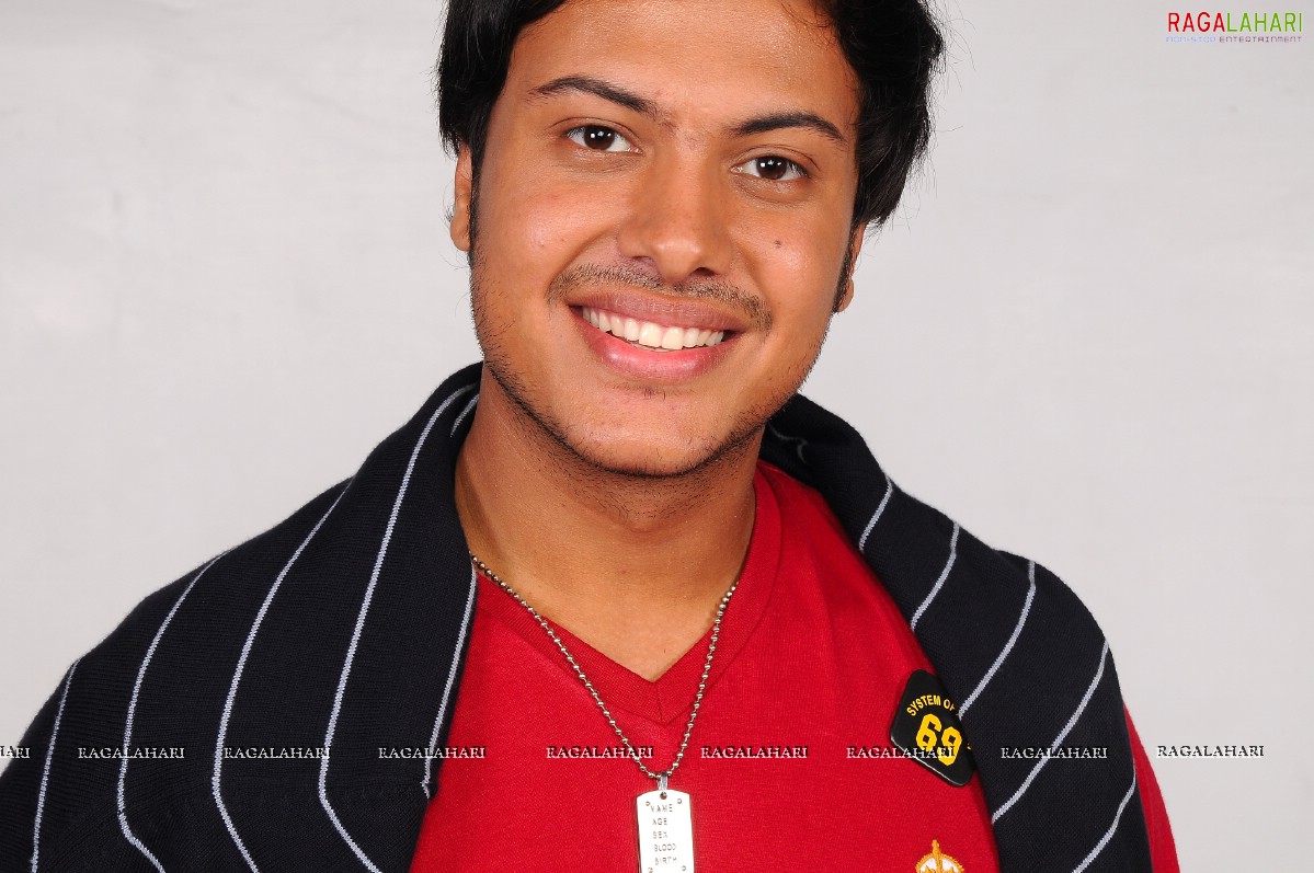 Siddharth Rajkumar (Hi-Res)