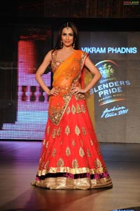 Malaika Arora Khan at Blenders Pride Fashion Tour 2011